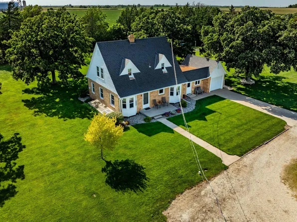 1223 Highway 56, Hillsboro, KS 67063