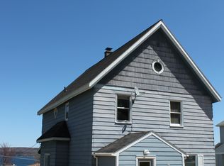 824 W Superior St, Munising, MI 49862