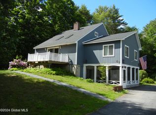 26 Lausanne Ln, Lake Luzerne, NY 12846