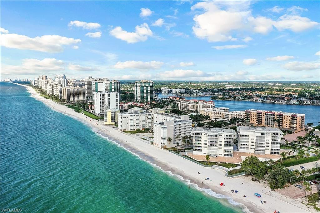 3401 Gulf Shore Blvd N APT 303, Naples, FL 34103 | MLS #223086384 | Zillow