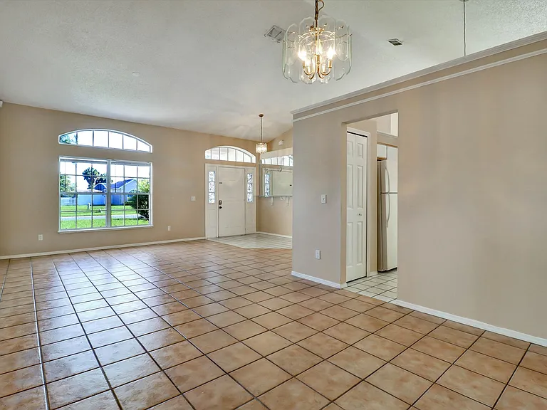 320 Saint Augustine Courtwind Ml — Photo 4