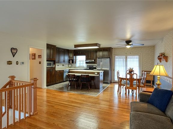 4th image of 4468 Ashwood Dr