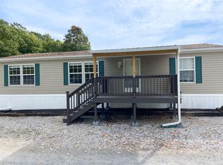 450 Ridge Rd TRAILER 17, Etters, PA 17319