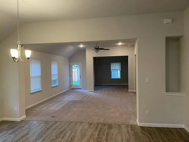 417 Bright Star Ln — Photo 5