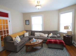 155 Vinton St #2F, Providence, RI 02909