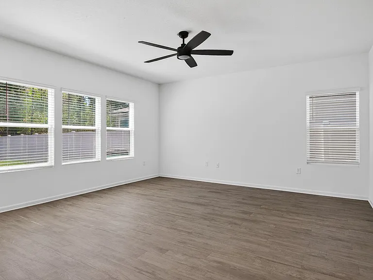 2283 Shady Breeze Ln — Photo 24