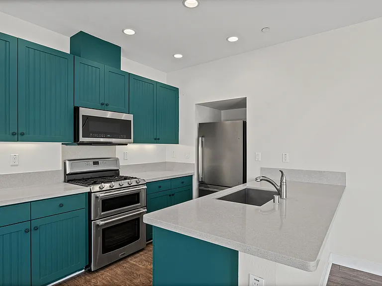 438 S Cleveland St S #108 — Photo 25