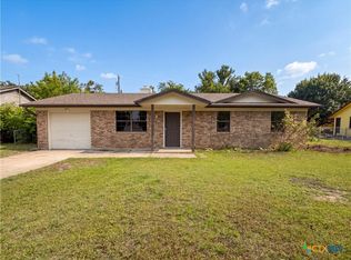 912 Hackberry St, Copperas Cove, TX 76522