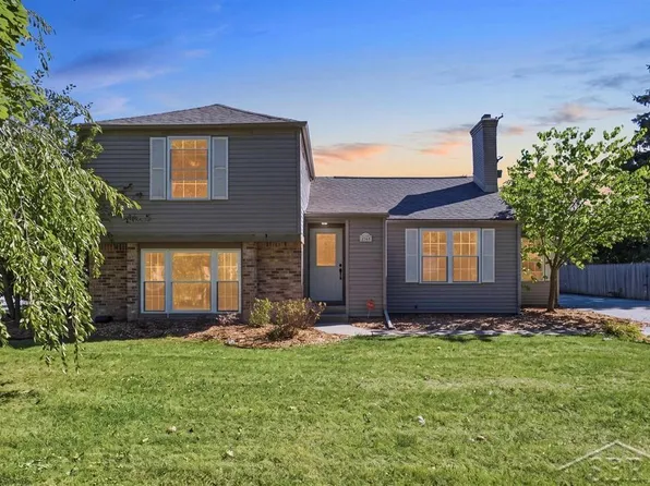 2906 Braley Ct, Midland, MI 48640