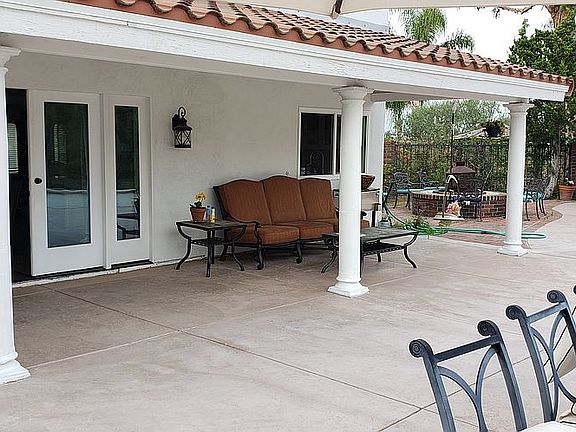 5th image of 6014 E Hillcrest Cir