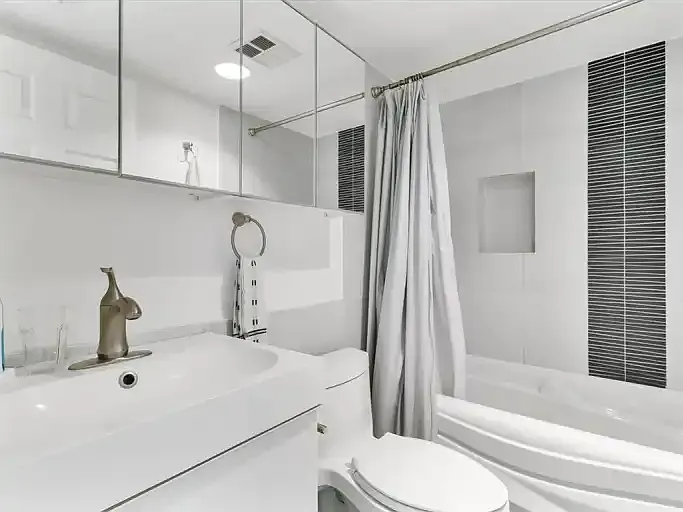 1188 Richards St #2210 — Photo 7
