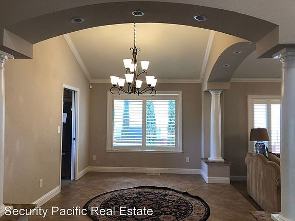 5th image of 5341 Country View Dr