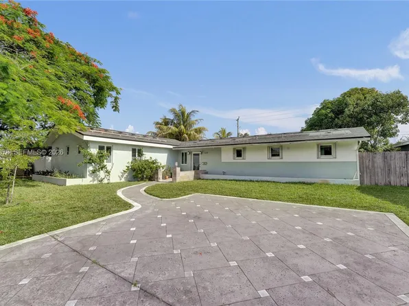 4311 Hayes St, Hollywood, FL 33021