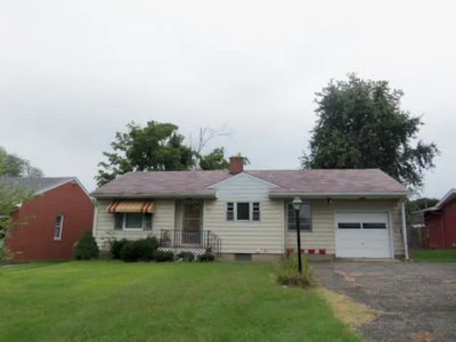 356 Pohlman Rd photo 1