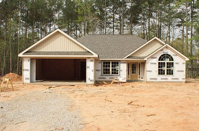 2nd image of 31 Silver Pine Ct