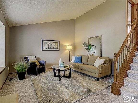4th image of 2158 Dogwood Cir