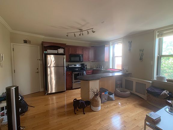 4th image of 1600 S 13th St APT 2F
