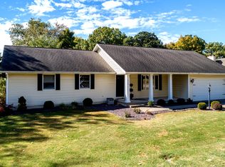 1022 Northwood Dr, Effingham, IL 62401