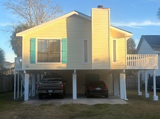 11 N Campbell Ave, Tybee Island, GA 31328