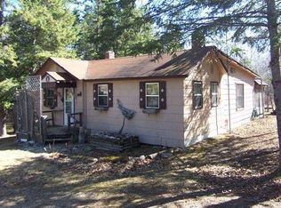 9896 Gamma Rd, Kabetogama, MN 56669