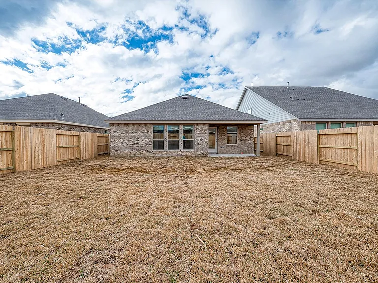 27106 Wandering Glen Ln — Photo 31