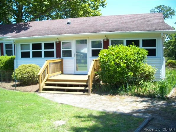 268 Horseshoe Bend Rd, Deltaville, VA 23043