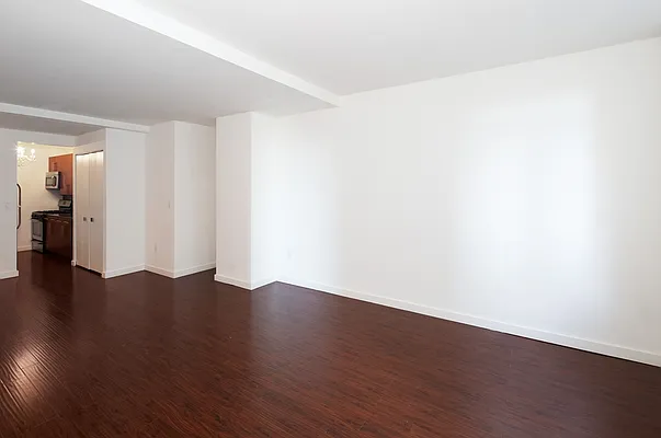 Rented by The Moinian Group | media 18