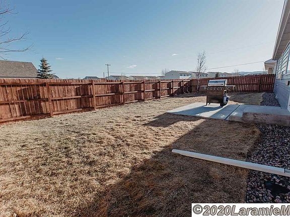 2nd image of 1425 Person St
