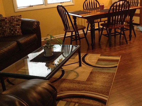 living/dining area