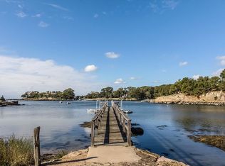 68 Little Harbor Rd, Guilford, CT 06437