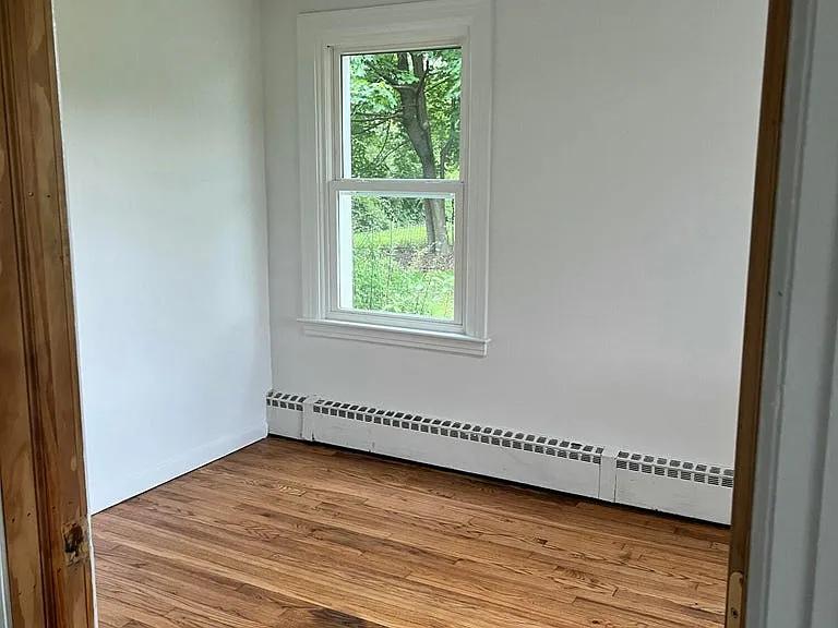 10 Orchard Ln — Photo 9