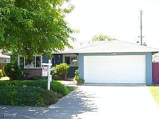 2150 Briarwood Dr Santa Clara, CA 95051