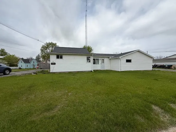 471 N Fulton Street, Princeton, WI 54968