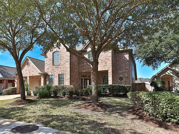 2nd image of 3711 Cat Springs Ln