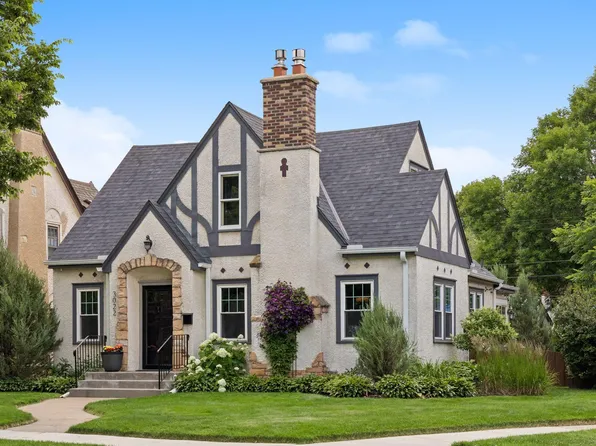 3022 Hayes St NE, Minneapolis, MN 55418