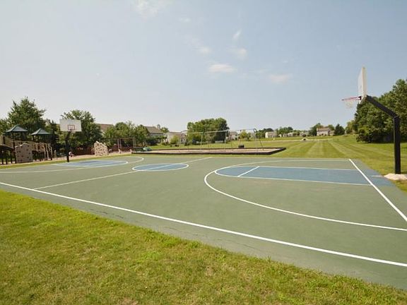 2nd image of 19335 Amber Way