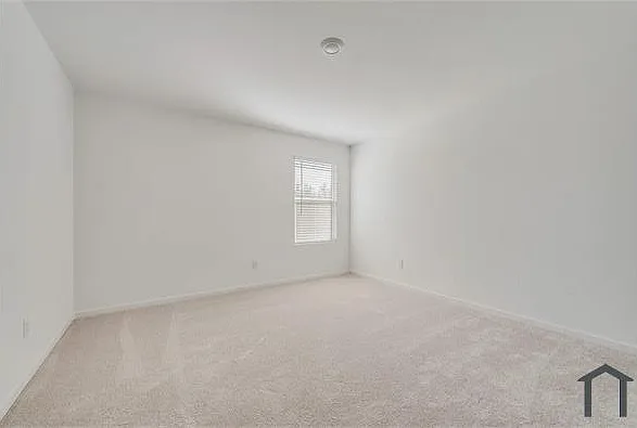 1147 Barbary Fields St — Photo 3