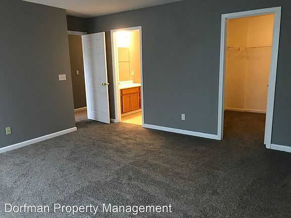 3rd image of 539 Shining Star Ln