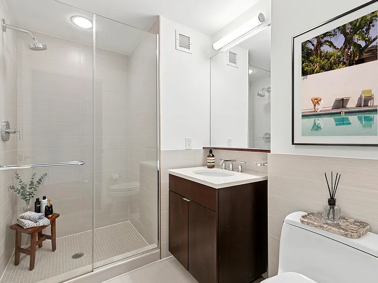 306 W 48th St #Penthouse 43 — Photo 13