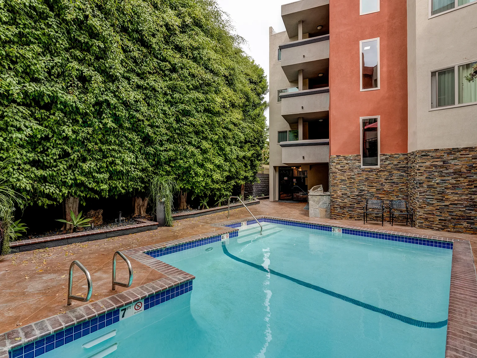 The Willows Apartments — Photo 3