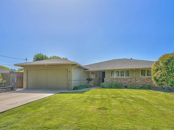 5 San Miguel Cir, Salinas, CA 93901
