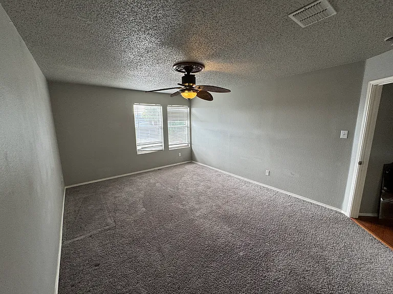 4612 Bellcrest Dr — Photo 24