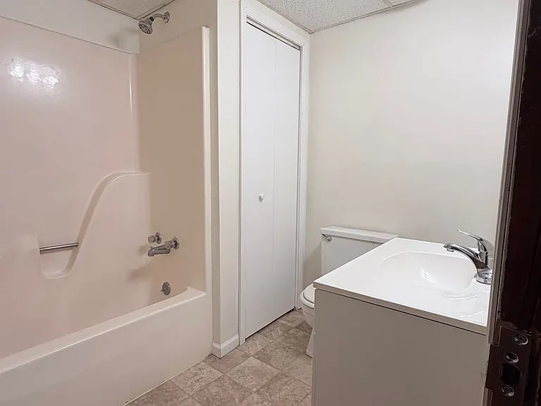 2938 N Smith Pike — Photo 8
