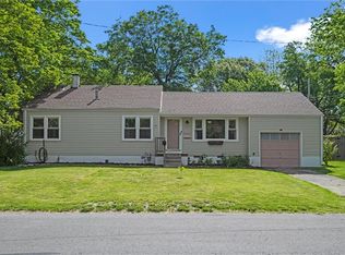 8515 Summit St, Kansas City, MO 64114