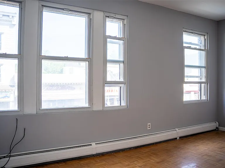 543 W Side Ave #2 — Photo 6