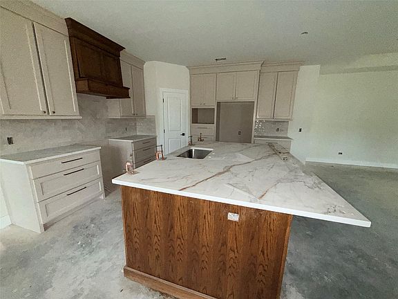 3rd image of 438 Old Wharton Rd