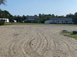 108 Clara Xrds, Harkers Island, NC 28531