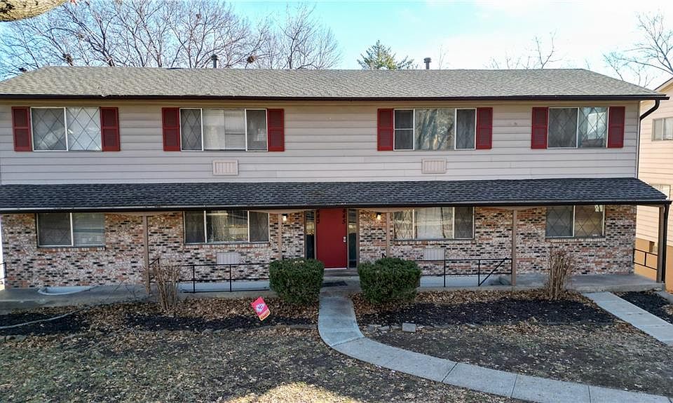 1st image of 8443-49 Lowell Ave