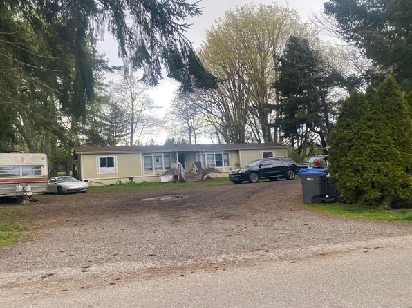 6799 Troy Ln NE, Bremerton, WA 98311