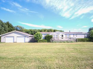 13116 Gleason Rd, Three Rivers, MI 49093